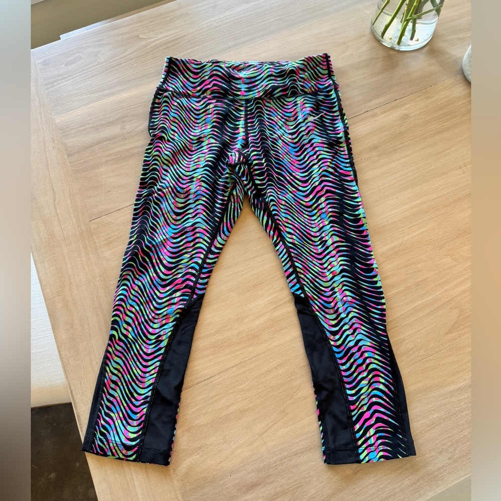 Nike Sidewinder EPIC running crop tights- like new- fun- multi color - Picture 2 of 9